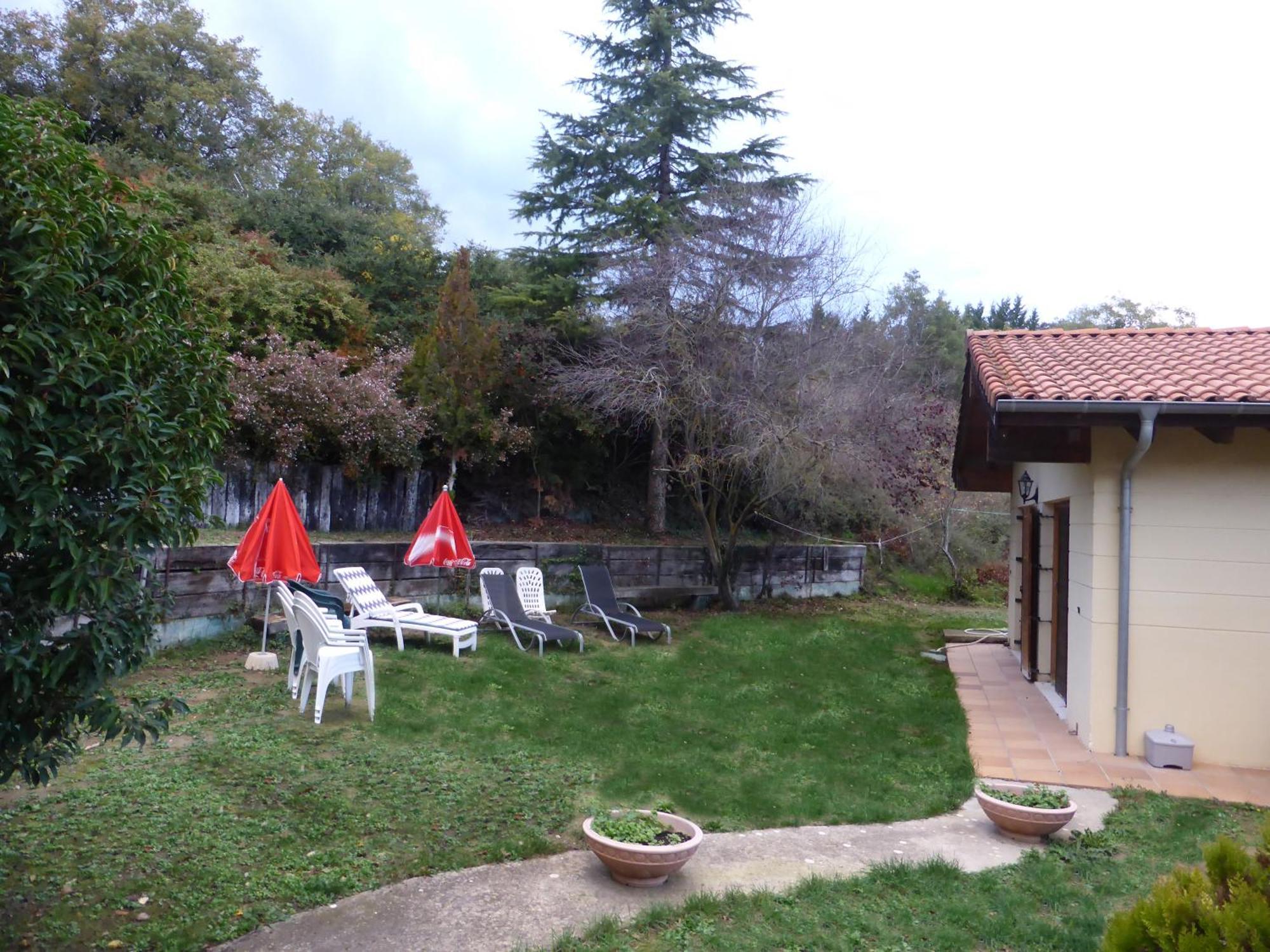 Una Casa Con Vistas En Pobes Exterior photo