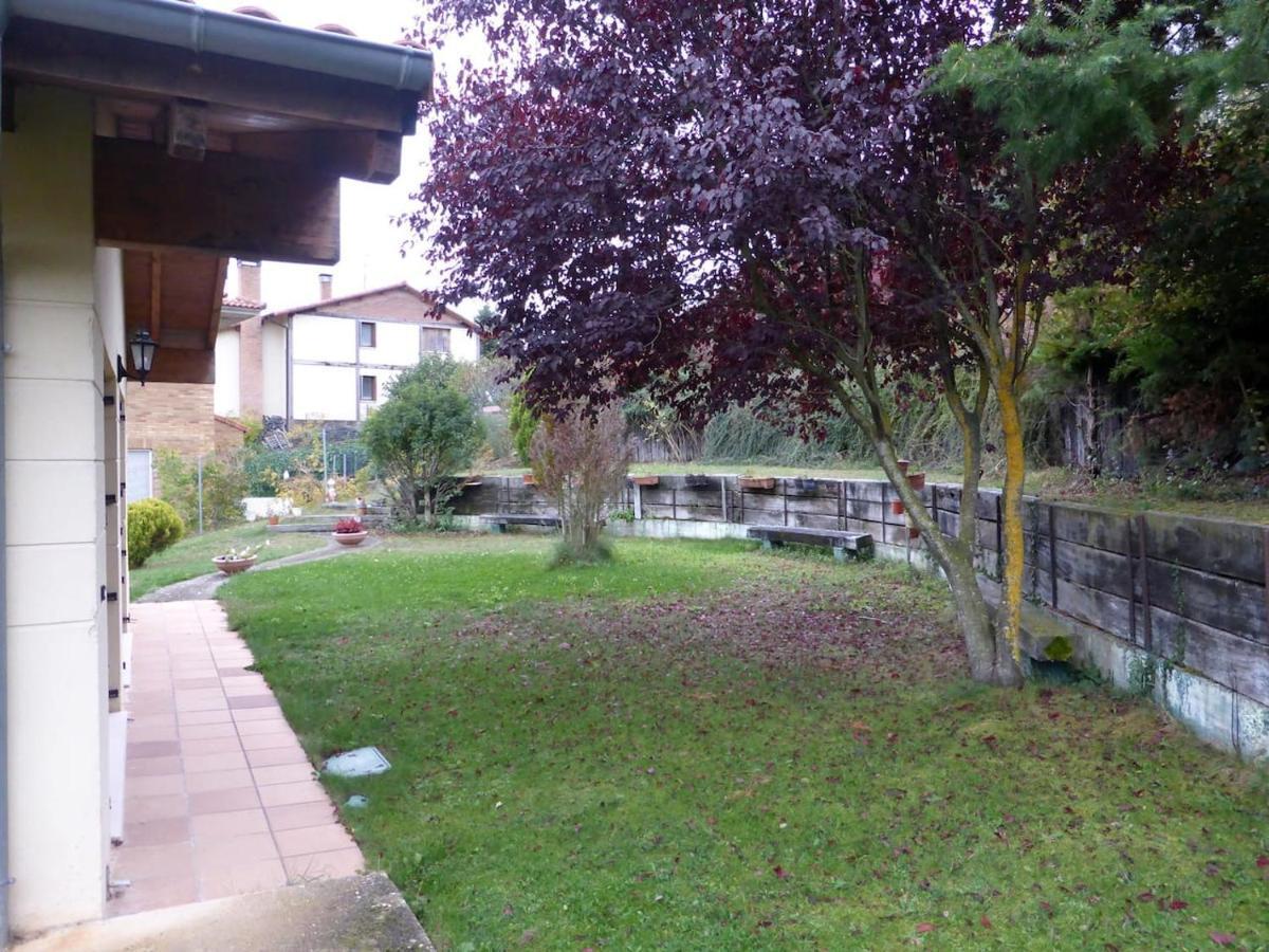 Una Casa Con Vistas En Pobes Exterior photo